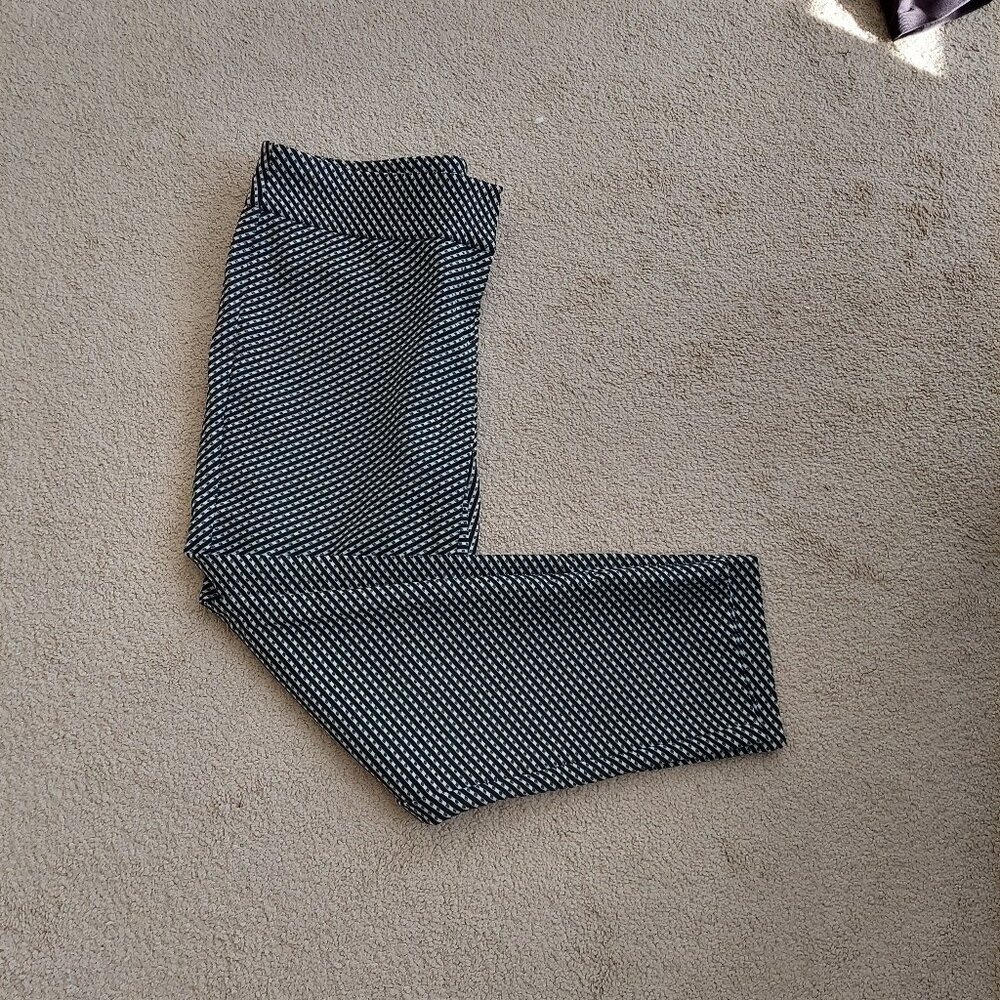 Alfani fitted pants size 16W. Polyester